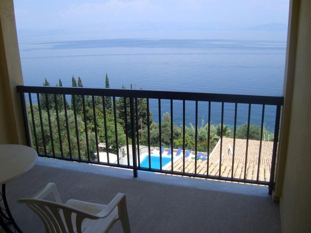 Kerkyra Beach Hotel&Apartments Benitses  Exterior foto