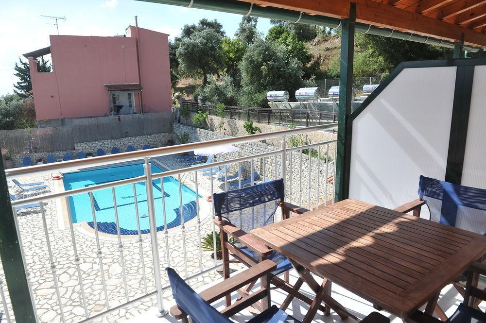 Kerkyra Beach Hotel&Apartments Benitses  Exterior foto