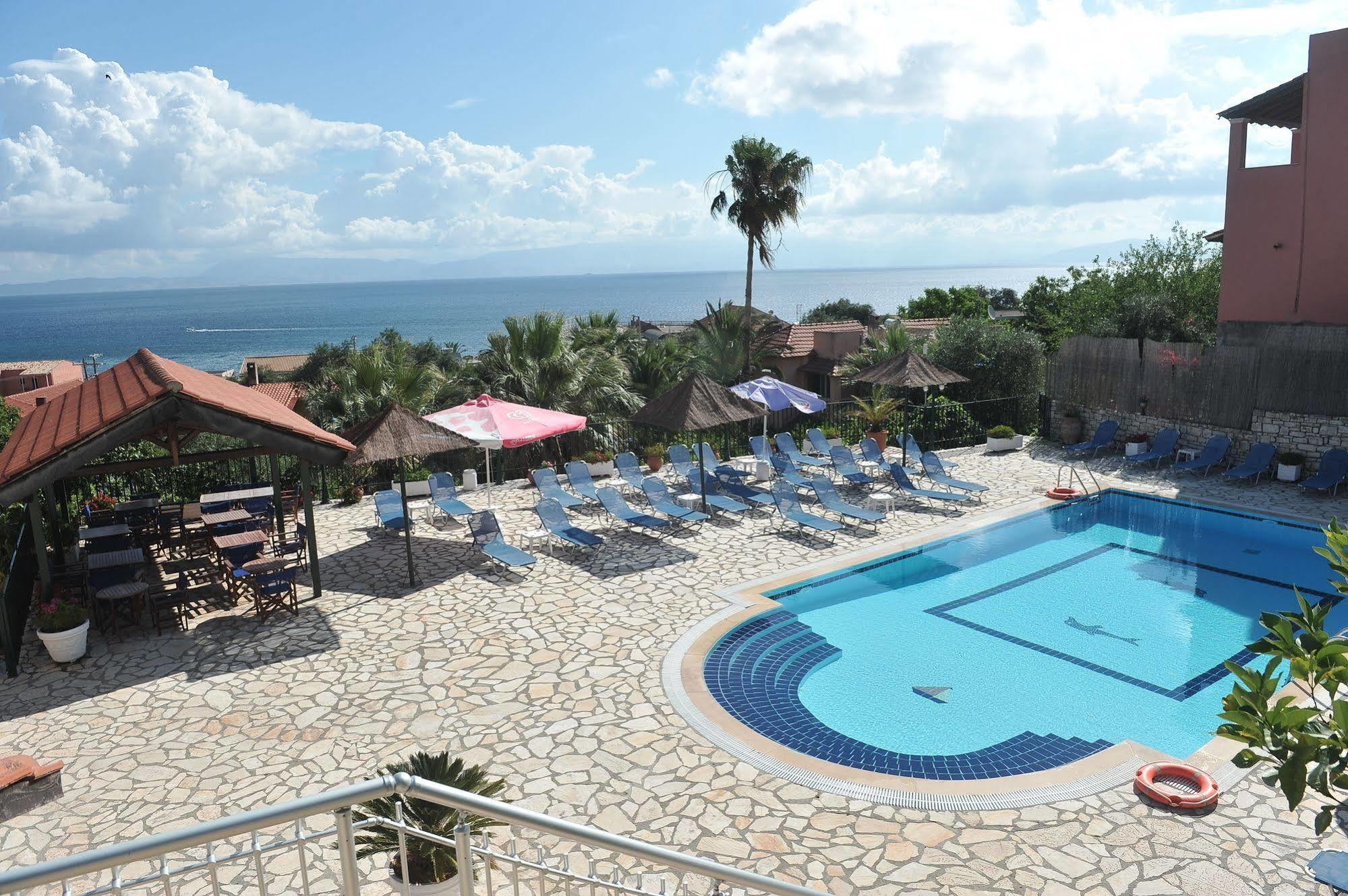 Kerkyra Beach Hotel&Apartments Benitses  Exterior foto