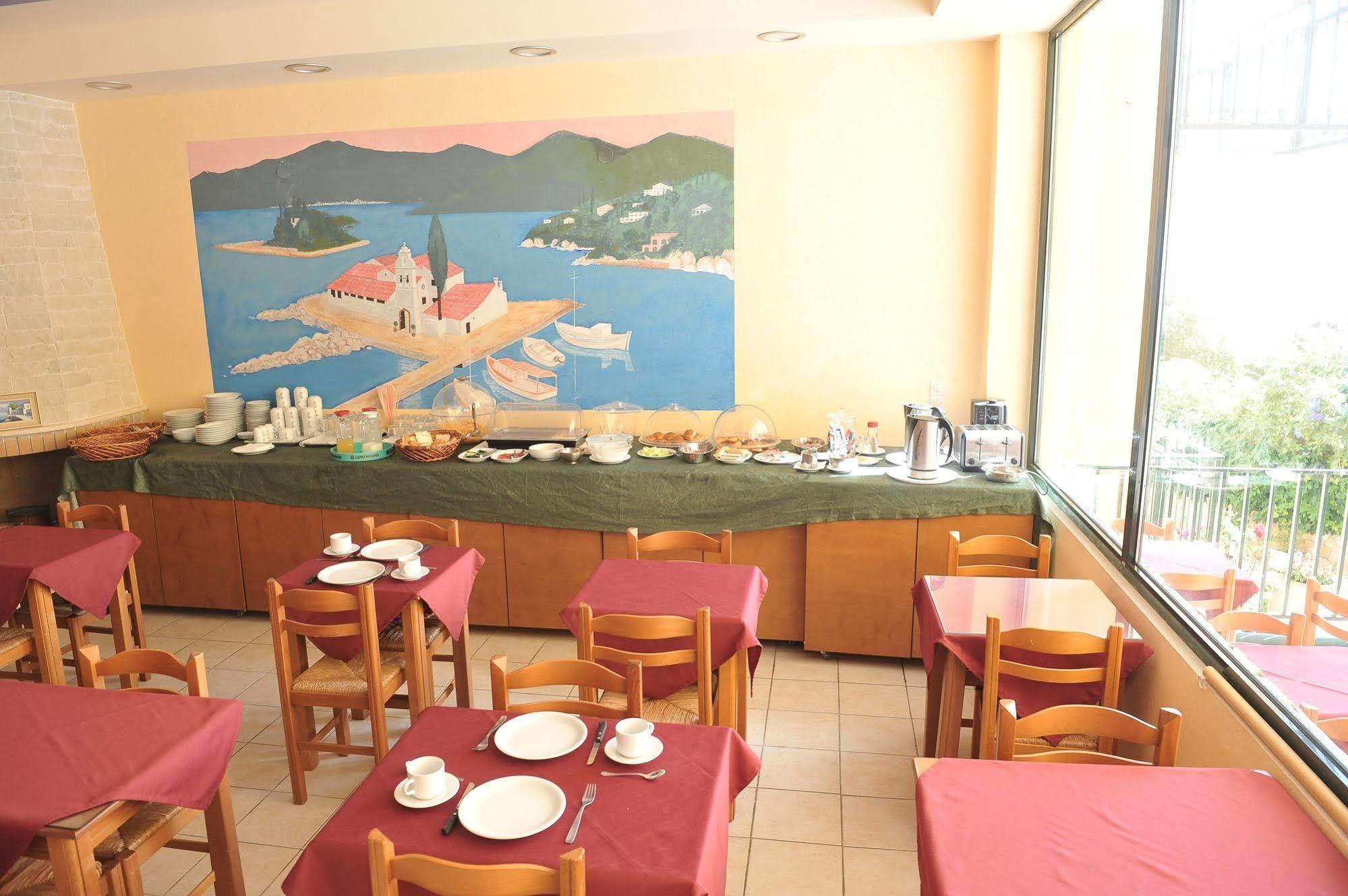Kerkyra Beach Hotel&Apartments Benitses  Exterior foto